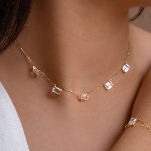 Choker Topázio Branco em Ouro 18K